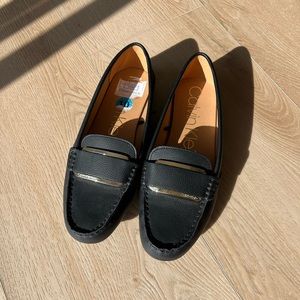 NWOT Calvin Klein Loafers black with gold size 10